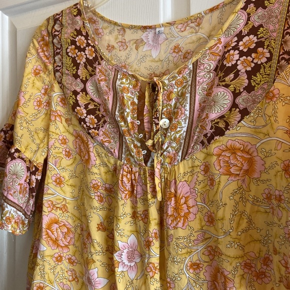 Boho Short Sleeve Top - Picture 2 of 5